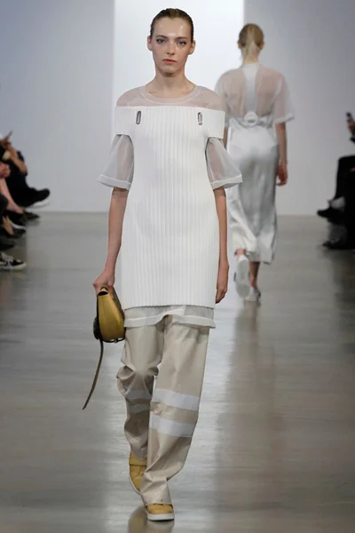 Look 6